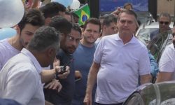 bolsonaro-e-absolvido-pelo-tse