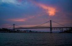 ponte-hercilio-luz:-obras-da-iluminacao-cenica-sao-retomadas