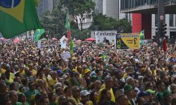 manifestantes-protestam-em-sao-paulo-contra-o-stf