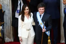 milei-toma-posse-como-novo-presidente-da-argentina