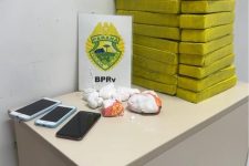 policia-do-parana-apreende-26-kg-de-maconha-em-carro-conduzido-por-motorista-bebado