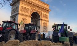 sindicato-tomou-o-arco-do-triunfo-para-“salvar-a-agricultura-francesa”