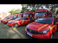 rs:-corpo-de-bombeiros-recebe-novas-viaturas