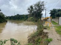 braco-do-norte-(sc)-inicia-obra-de-enrocamento-no-rio-capivari